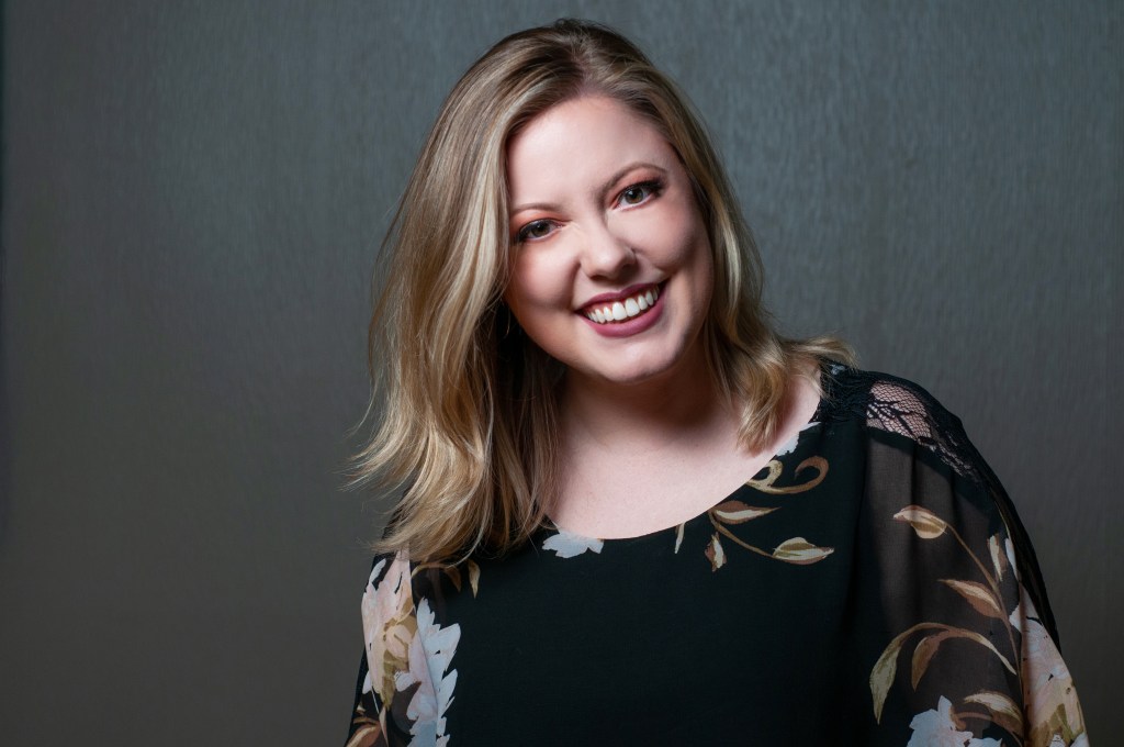 Romantasy Author Amy Ressa, cosmic romantasy, Inherit the Stars, inspired by Sailor Moon, book series, solar sovereign series